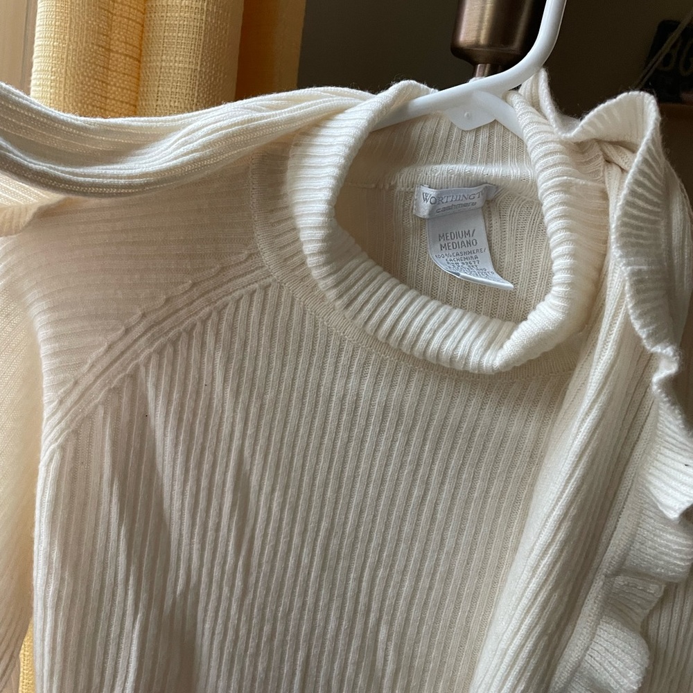 Worthington Ivory white cashmere turtle neck sweater - Picture 8 of 9